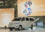 Wuling hadirkan mobil listrik komersial pertamanya Mitra EV