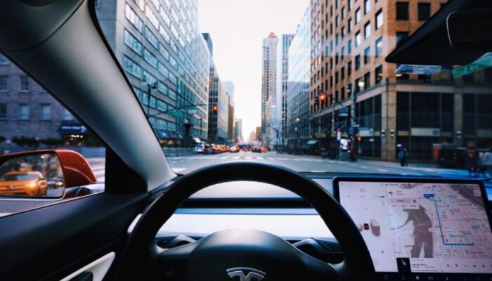 Kota ini mungkin jadi tantangan terberat peluncuran robotaxi Tesla